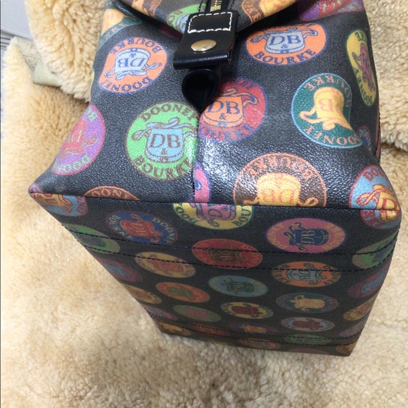 Dooney and Bourke Bag - Picture 9 of 11